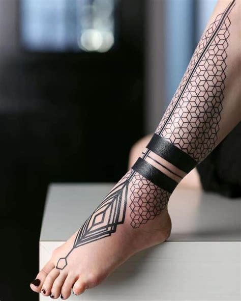 tatuajes para las piernas|60 ideas para Tatuajes en Pierna